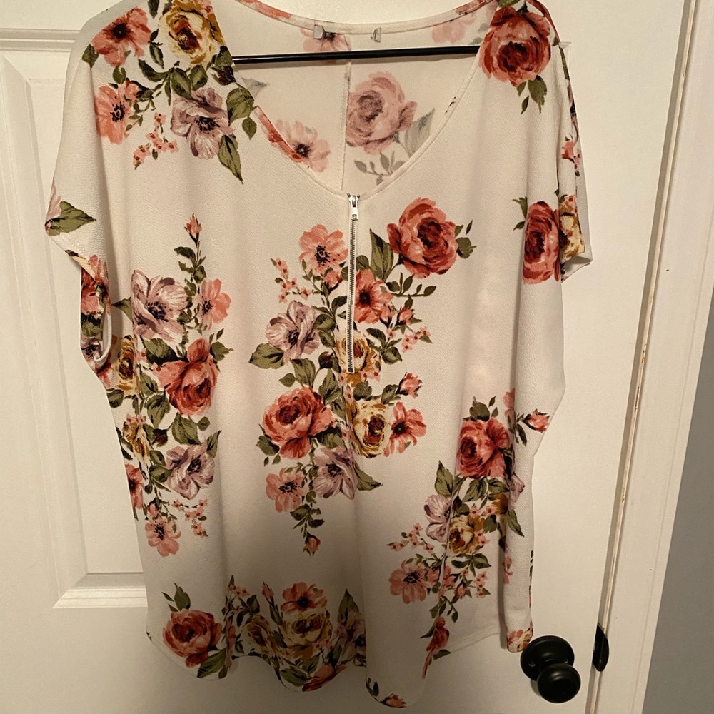 Floral t shirt